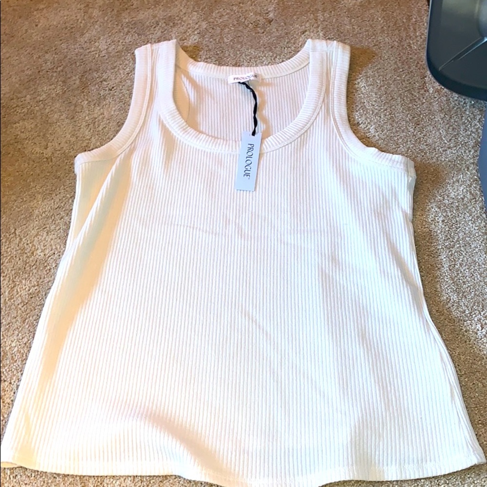 NWT Tank top- off white size large